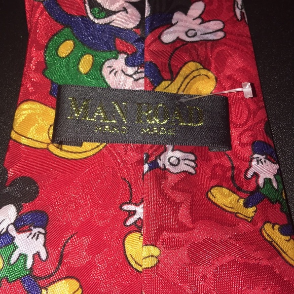 Mikey Mouse Man Road hand made silk tie. (AC) - Picture 2 of 2